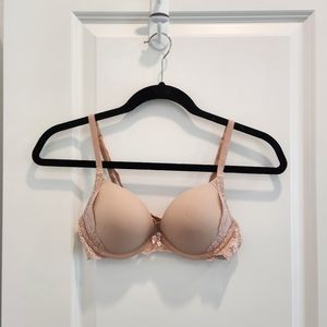 Victoria's Secret Dream Angels Push-Up Nude Lace Bra 34B